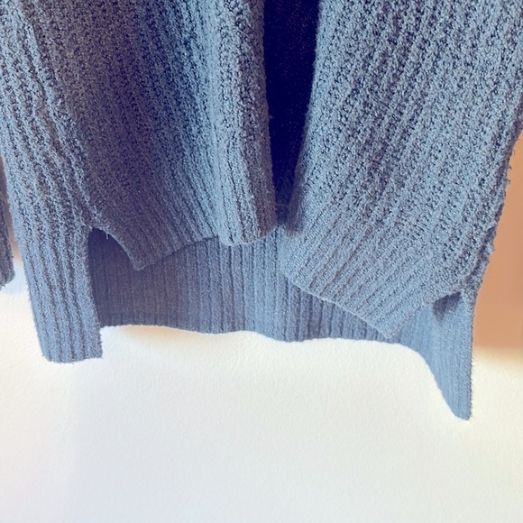 Nine West V-Neck Stitch Front Pullover Tunic Sweater - Picture 6 of 7